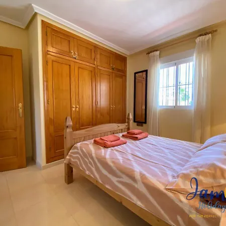Apartment Playa Golf R5 1st Floor With Comm Pool P248 *